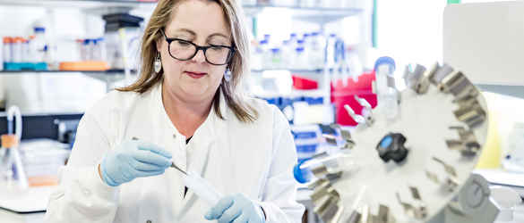 Lady in research lab
