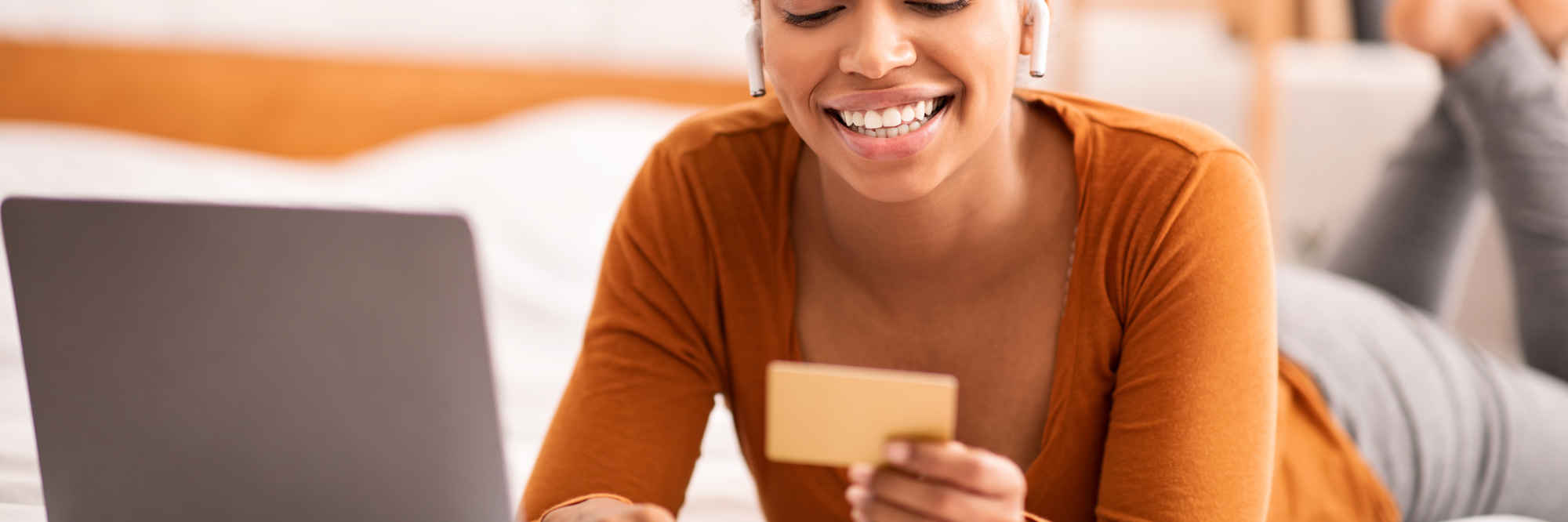 Online shopping primary image